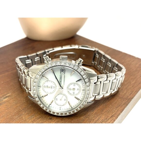 Seiko Women's Watch SNDY21 Quartz Mother of Pearl Dial Chronograph Silver Steel - Picture 8 of 14